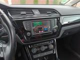 Volkswagen Touran 1.4 TSI DSG Comfortline Comfortline - VW Touran von privat