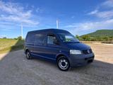Volkswagen T5 Transporter Mittelhochdach Camper