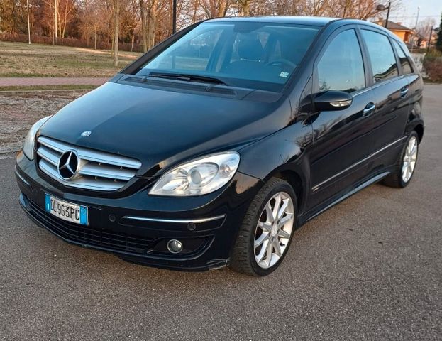 Mercedes-Benz Mercedes-benz B 180 B 180 CDI