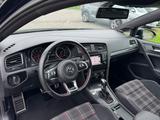 Volkswagen Golf VII Lim. GTI Performance Autom. Soundsytem - Volkswagen Golf: Performance GTI