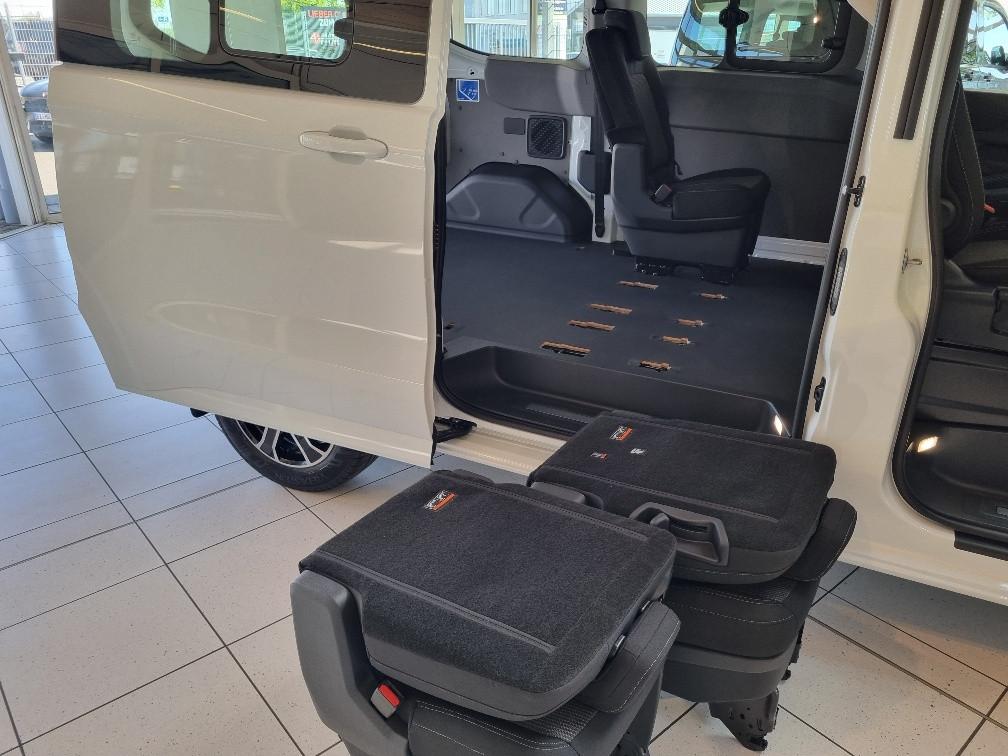 Volkswagen T7 Transporter 5 SITZER MIT LKW ZULASSUNG/SOFORT