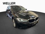 BMW 530e Touring Aut. LivePro,AdLED,PA,Tempo,Kamera - BMW 530 in Bielefeld
