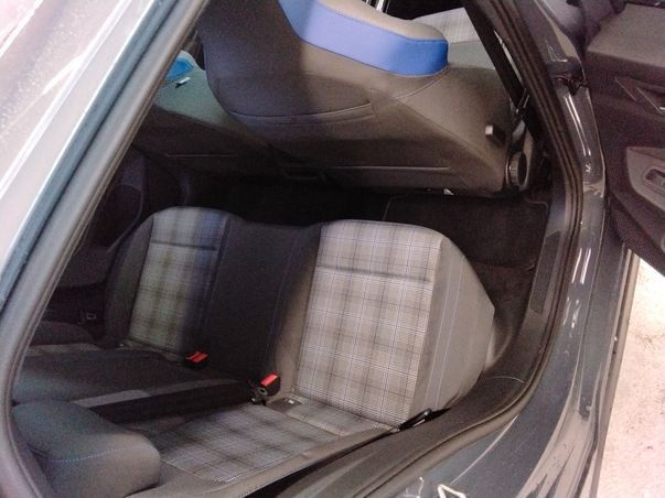 Golf 1.5 TSI eHybrid 200 kW GTE AHK HEAD UP DCC