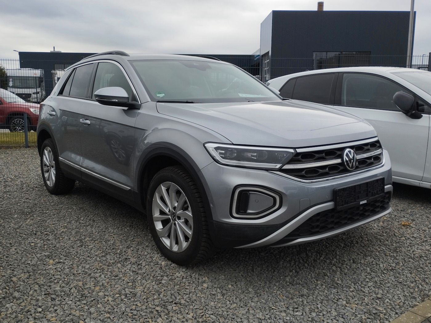 Fahrzeugabbildung Volkswagen T-Roc 1.5 TSI Style NEU44T DSG ACC LED SHZ NAVI