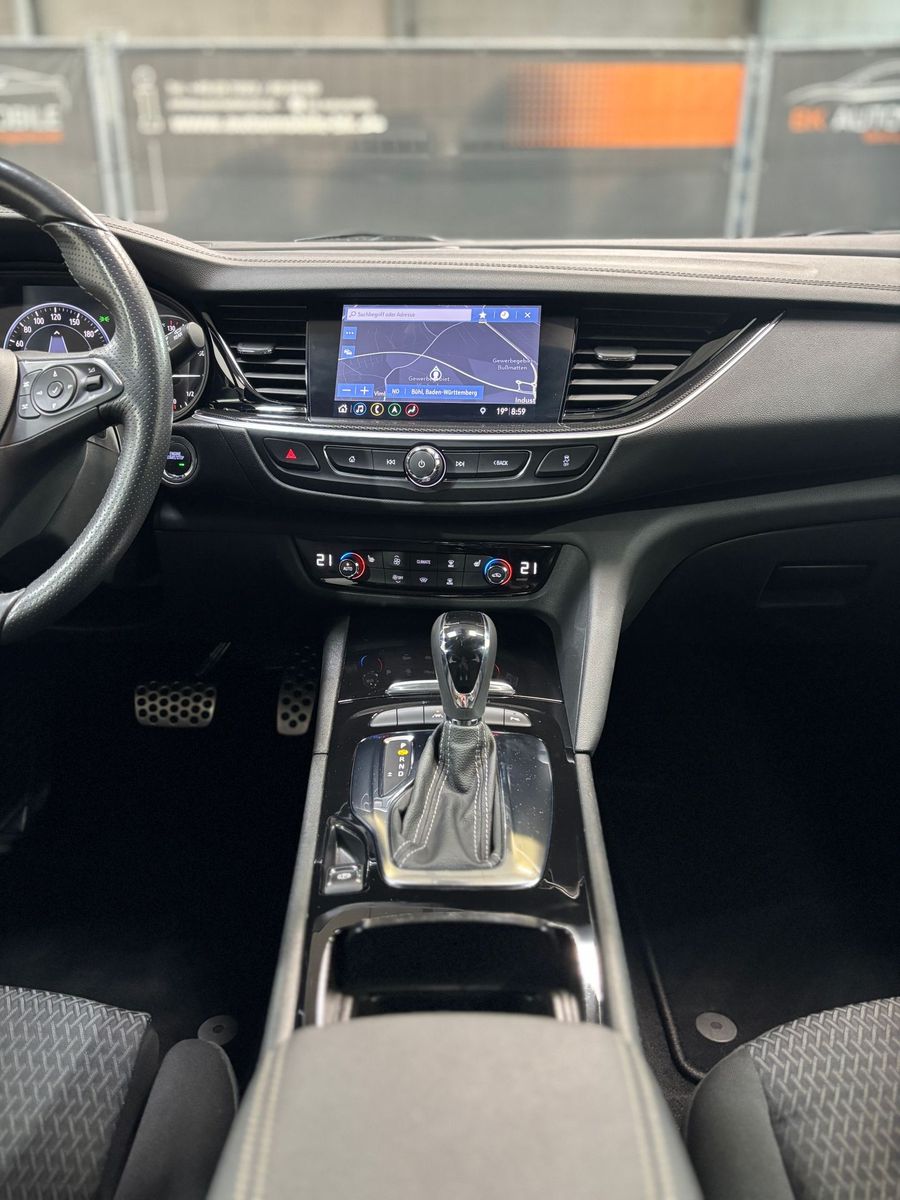 Fahrzeugabbildung Opel Insignia 2.0 CDTI Elegance#LED#Kamera#Spur