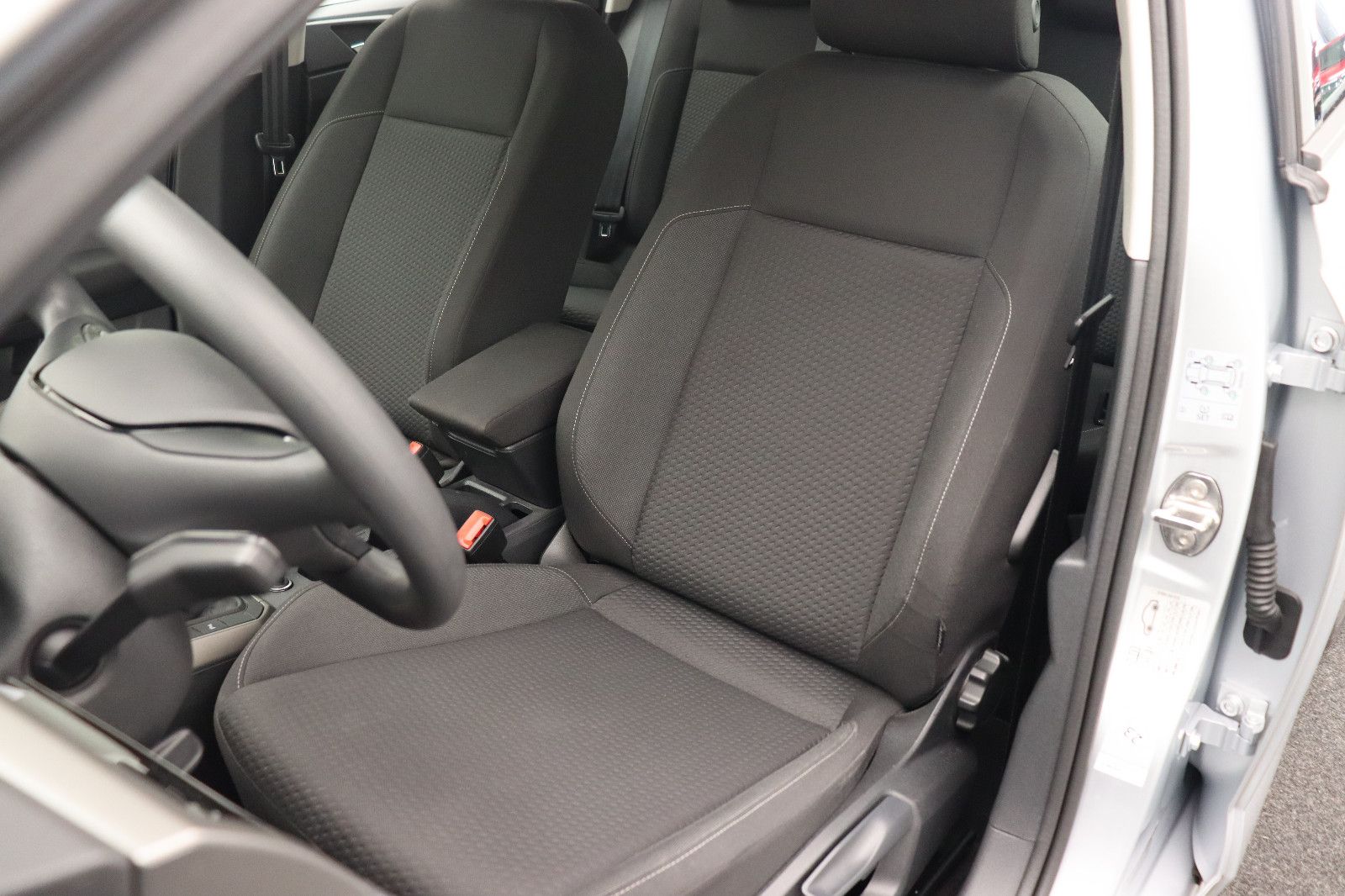 Fahrzeugabbildung Volkswagen Polo VI 1.0 Comfortline