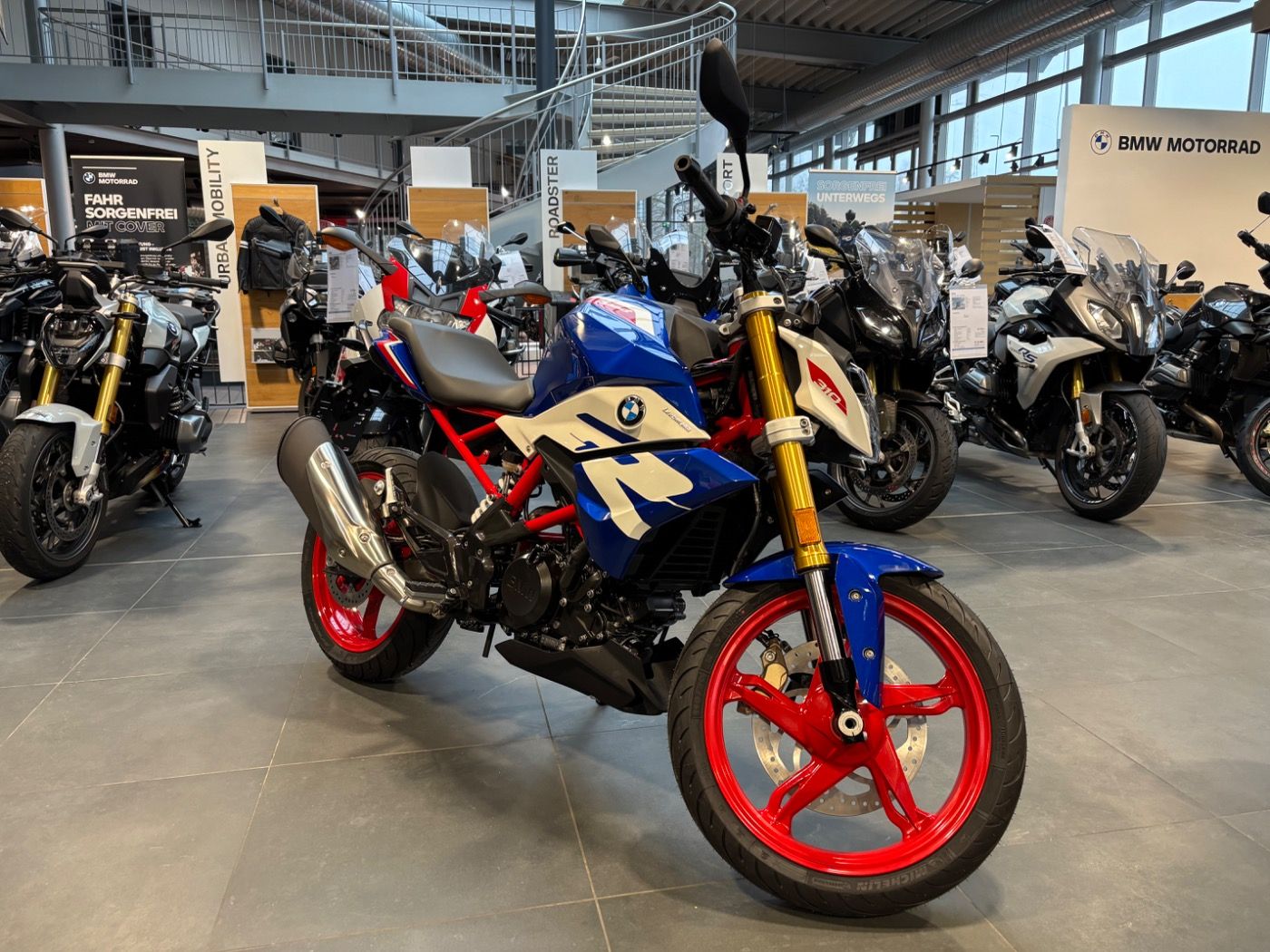 Fahrzeugabbildung BMW G 310 R Style Sport