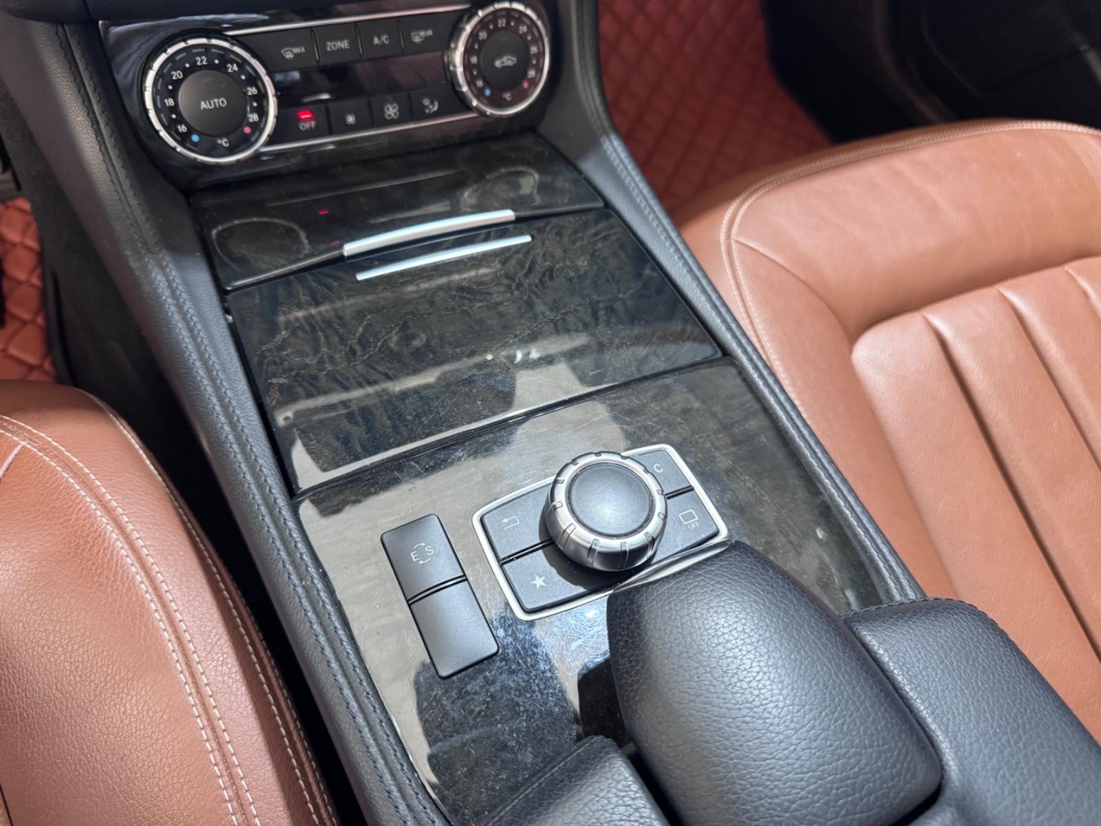 Mercedes-Benz CLS 350 SB*MULTIBEAM*AHK*SCHIEBEDACH*SHZ*KLIMA