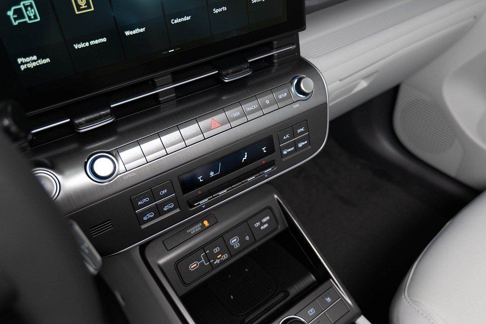 Fahrzeugabbildung Hyundai KONA 1.0T 120PS DCT TREND Assi