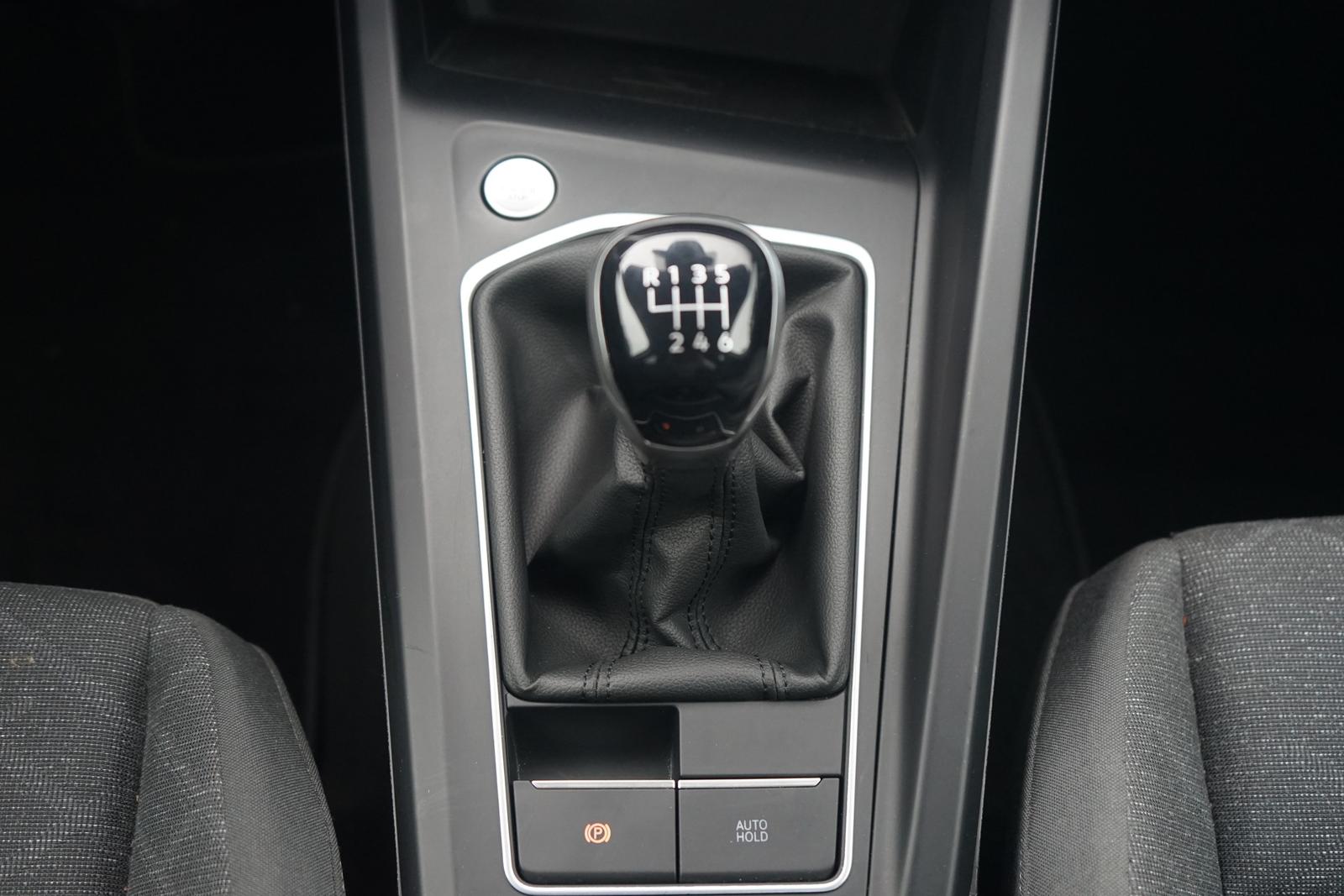Volkswagen Golf VIII 1.5 TSI Life LED Navi ACC Sitzheizung, миниатюра 13
