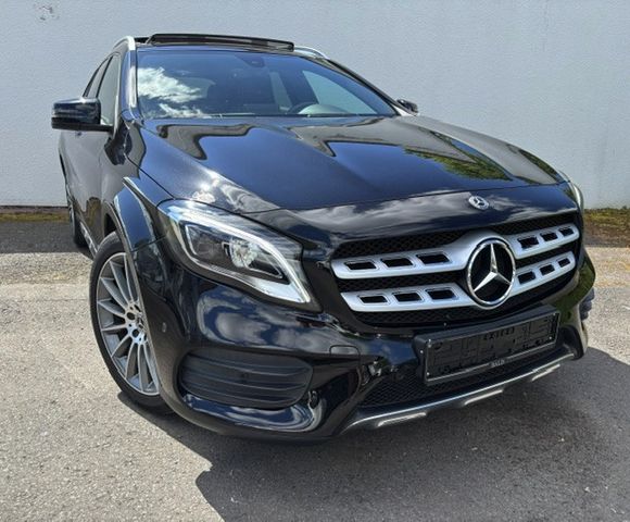 MERCEDES-BENZ GLA 250 4Matic AMG Line PANORAMA R.Kamera*Navi