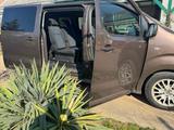Peugeot Traveller BlueHDi 180 S&S EAT8 Active L2 Active - gebrauchte Peugeot Traveller aus dem Jahr 2019