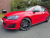 Volkswagen Golf 2.0 TSI BMT GTI Performance - 2. Hand - DCC - Volkswagen Golf: Rot, GTI