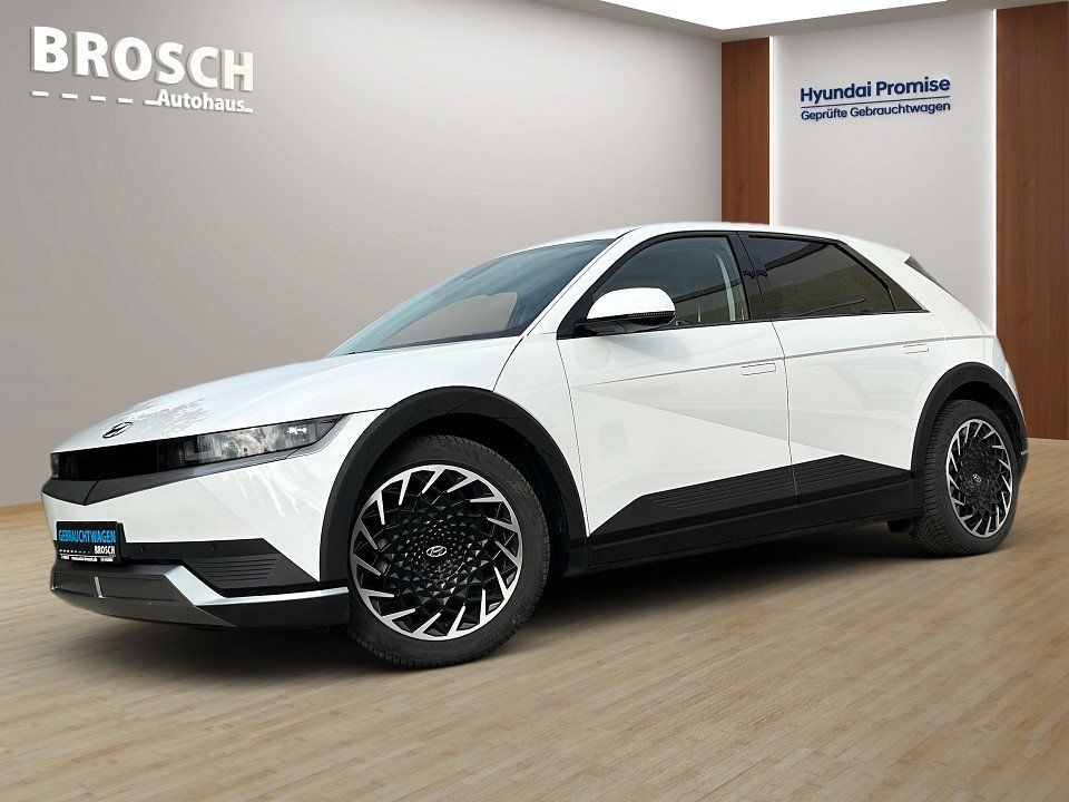 Fahrzeugabbildung Hyundai IONIQ 5 77kWh TECHNIQ ASSIST-P 20ALU 476KM-RANGE