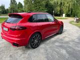 Porsche Cayenne GTS  - Porsche Cayenne: Rot
