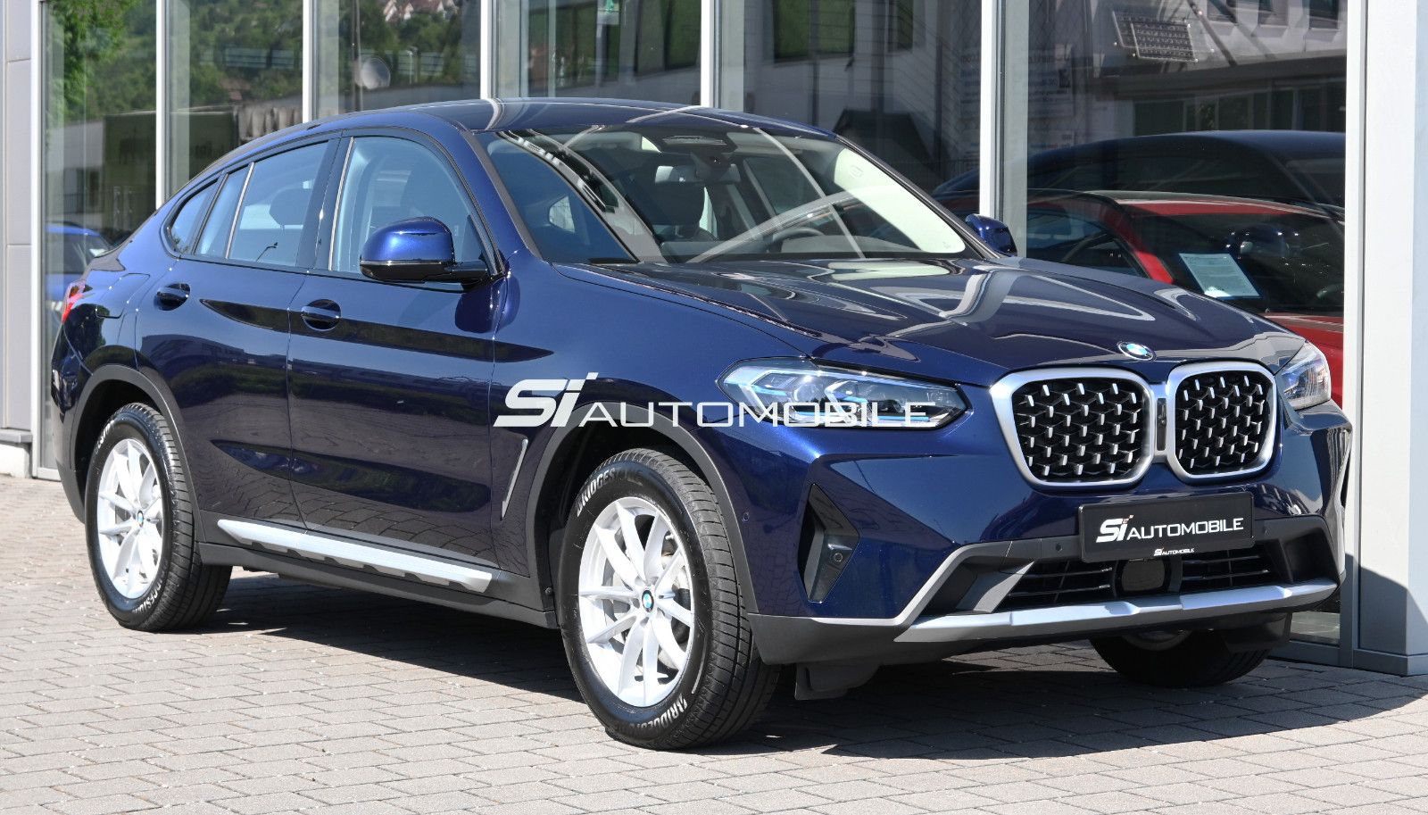 Fahrzeugabbildung BMW X4 xDr.30d °ACC°AHK°STANDHEIZ°360°KAM°INNOVATION