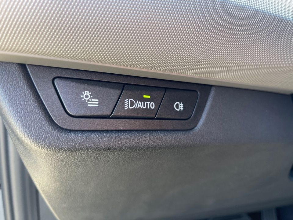 BMW 216 Active Tourer - Bild 11