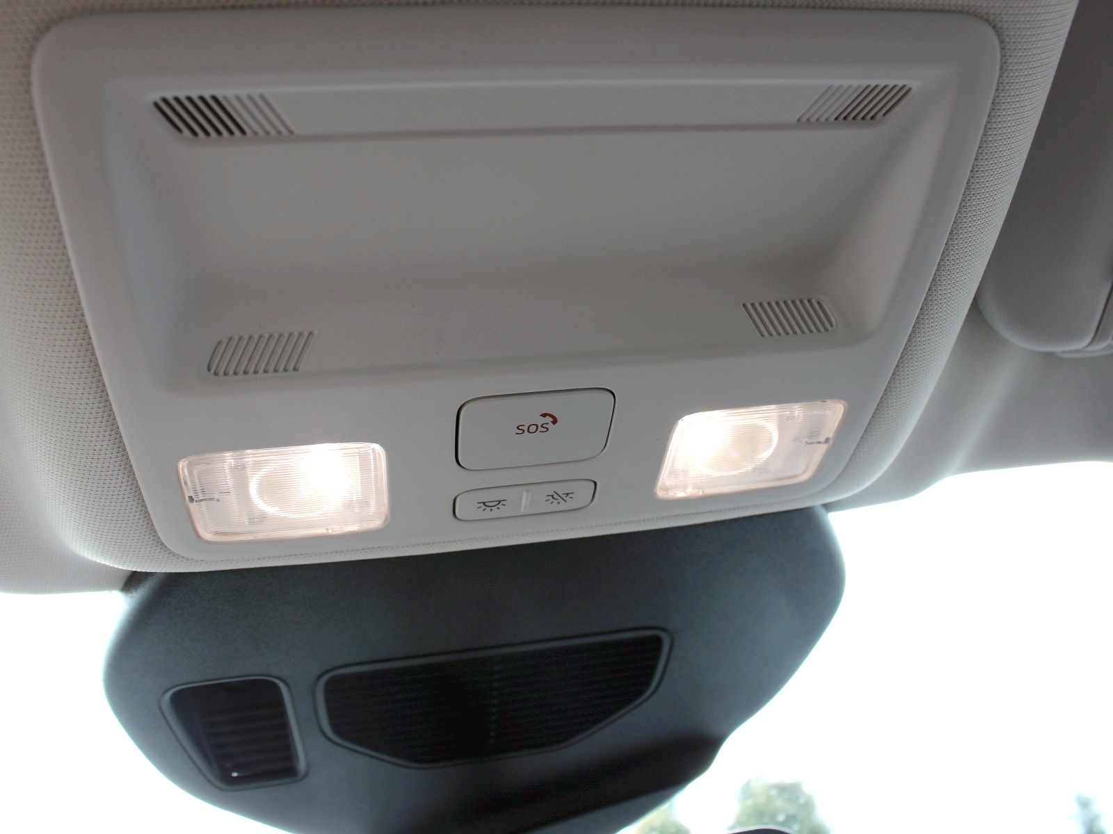 Fahrzeugabbildung Ford Kuga Plug-In Hybrid Cool & Connect 2,5 Duratec