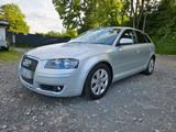 Audi audi a3 1.6 fsi 90tkm Rentner Fahrzeug - Audi A3 aus 2006: 1.9