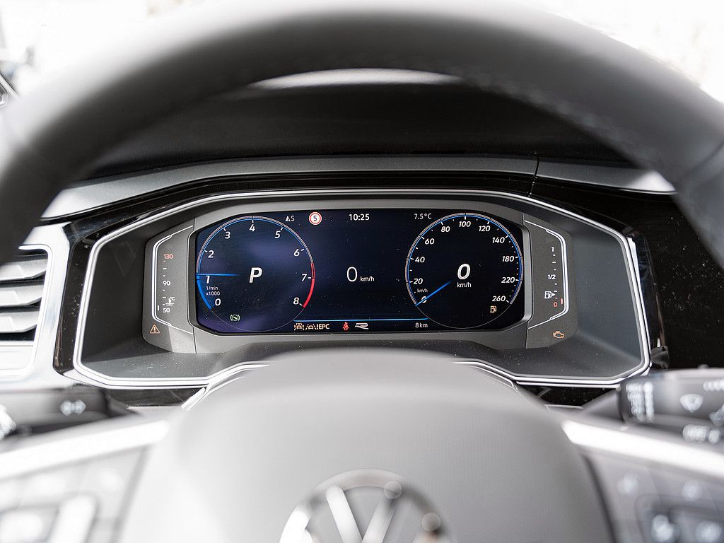 Fahrzeugabbildung Volkswagen Taigo 1.0 TSI R-Line SHZ NAVI AHK ACC MATRIX-LED