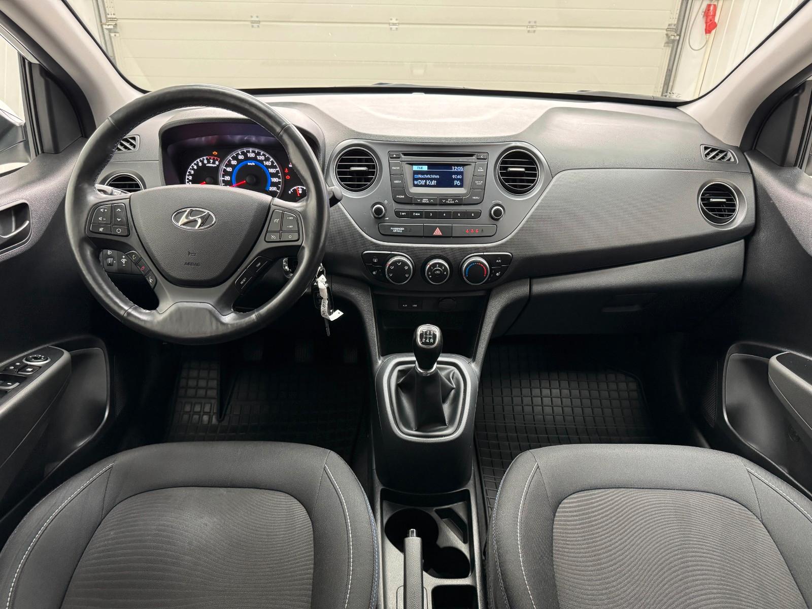 Hyundai i10 1.2 Passion 8x bereift