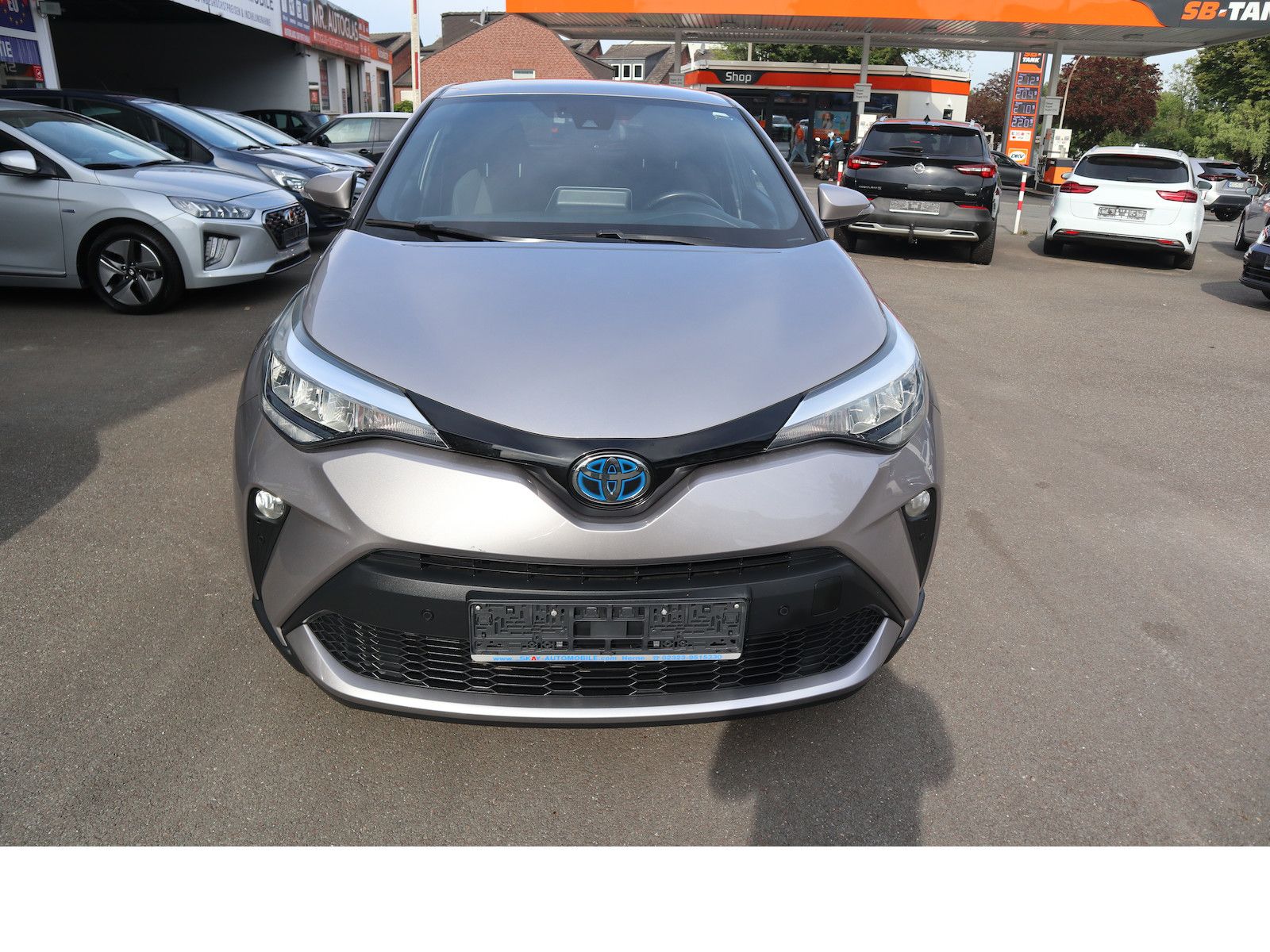 Fahrzeugabbildung Toyota C-HR Hybrid Team D Totwink/SHZ/Scheckheftgepfleg