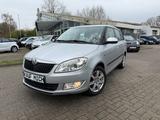 Skoda Fabia Combi Elegance Navi Klima Tempomat SHZ - Skoda Fabia mit Diesel-Antrieb: Silber
