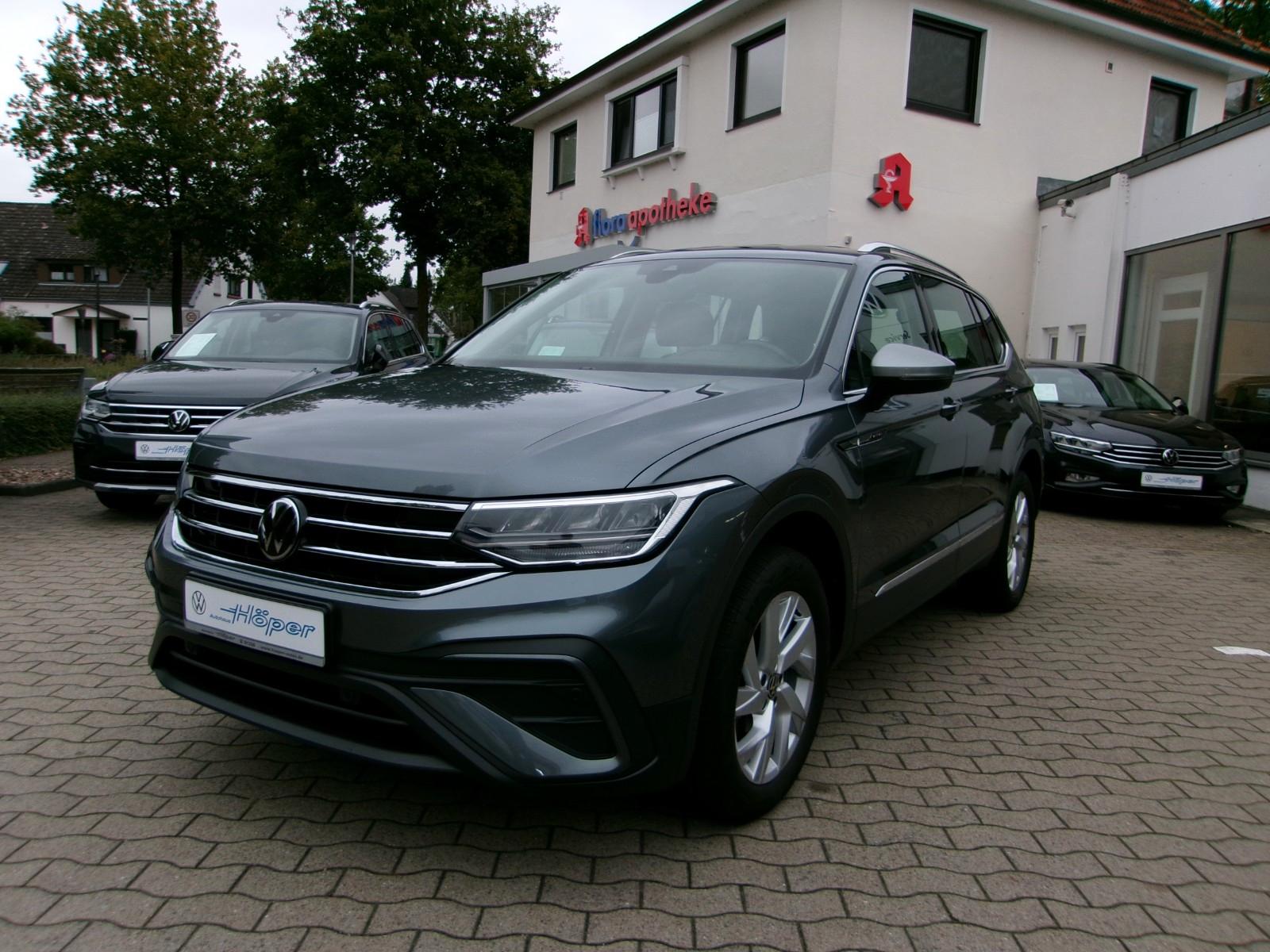 Volkswagen Tiguan Allspace Life +NAV+AHK+HUD+KAM+SHZ