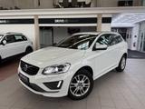 Volvo XC60 Momentum AWD 1.HAND R-Design-Paket PANO - Volvo: Momentum