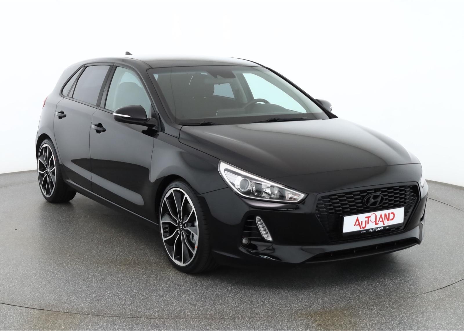 Hyundai i30 1.6 CRDi Aut. Navi Sitzheizung Kamera