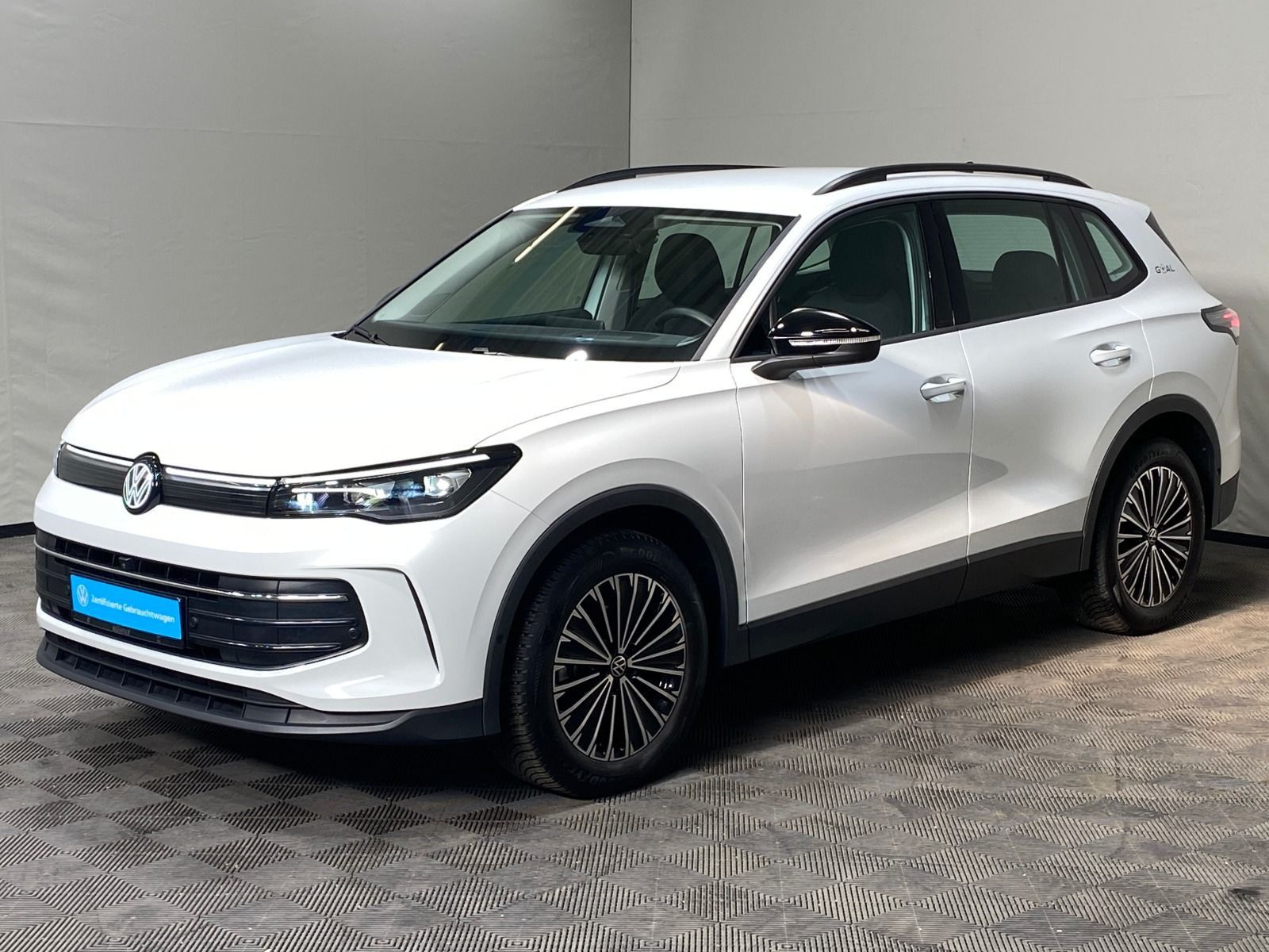 Volkswagen Tiguan GOAL 1.5 eTSI DSG LED AHK ACC NAVI 360° foto 2