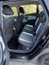 Volkswagen Polo Cross Edition 63 KW - Volkswagen Polo: Edition