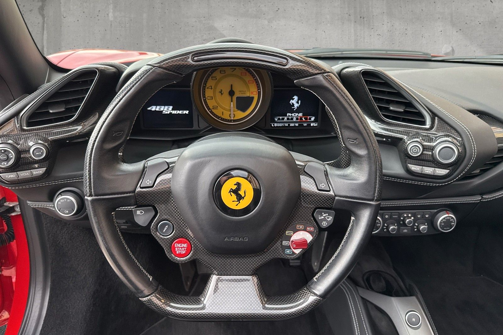 Fahrzeugabbildung Ferrari 488 Spider*Voll Carbon*Racing-Sitze*JBL*Dt. Auto