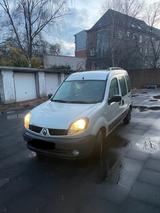 Renault Kangoo TÜV + Allwetterreifen - Renault Kangoo aus 2006 mit Diesel-Antrieb