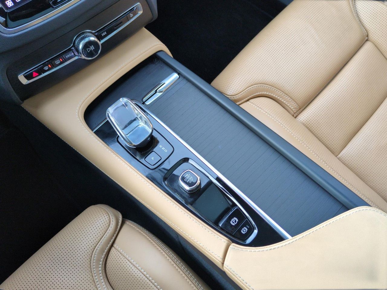 Volvo XC90 - Bild 13