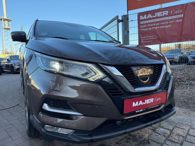 Nissan Qashqa 1.6i N-Connecta*PANO*LED*TEMPO*360*PDC