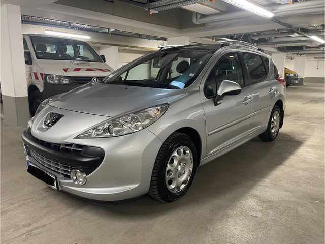 Peugeot 207 SW Sport