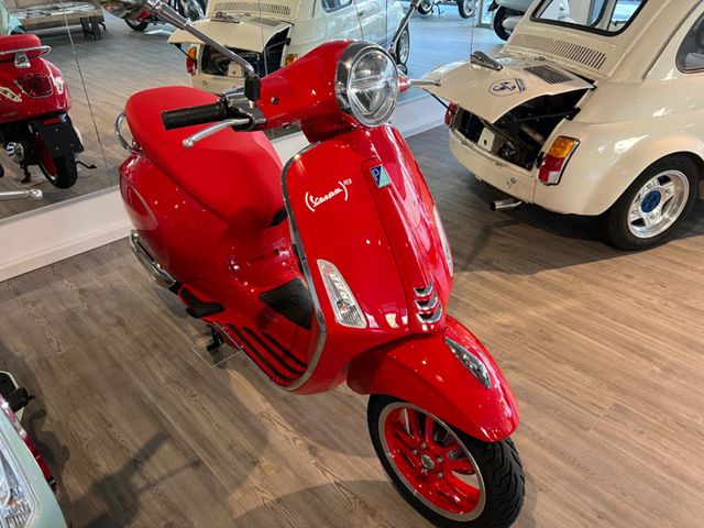 Vespa PRIMAVERA RED 125 Neu Sofort Lieferbar