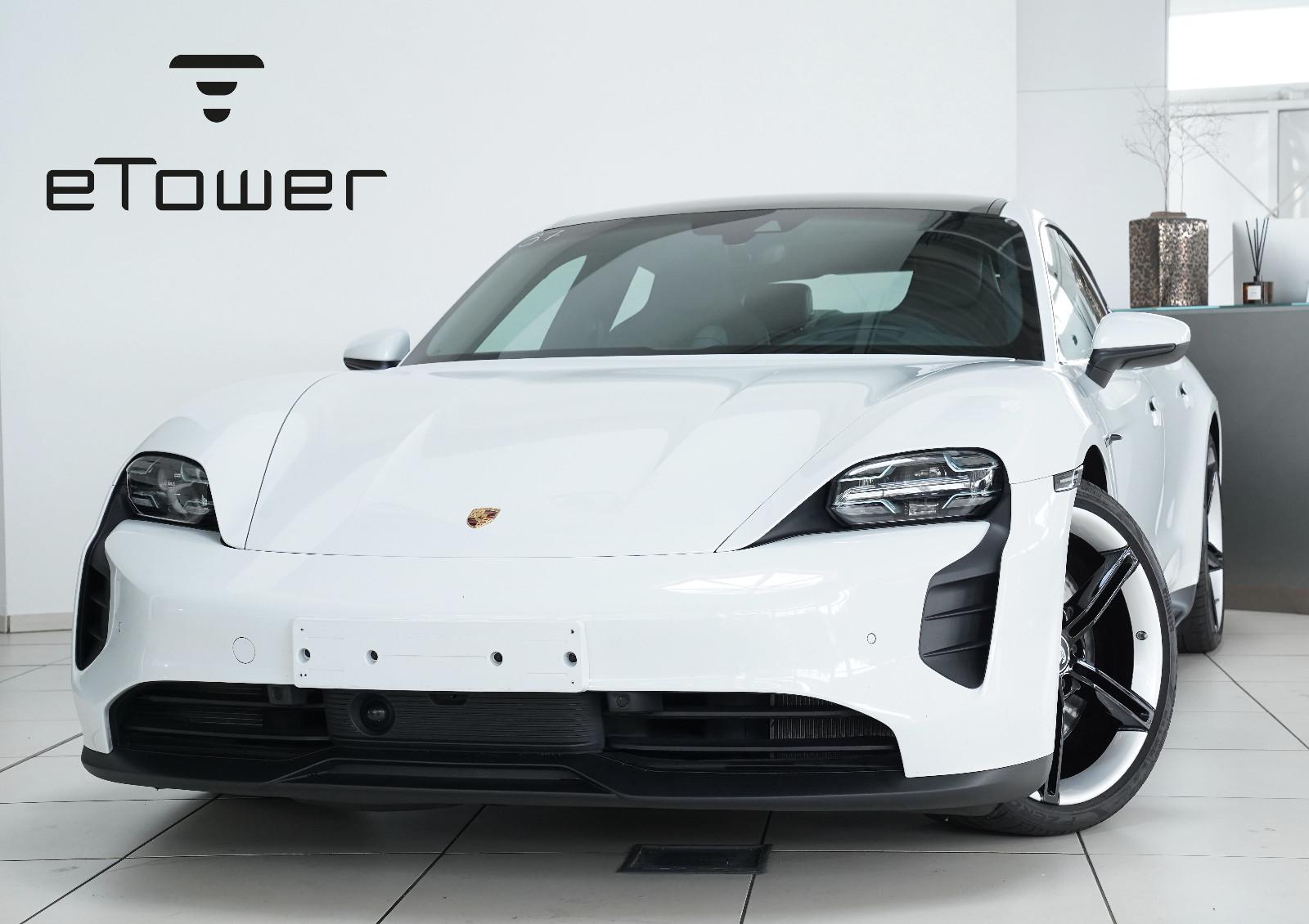 Porsche Taycan 4S SportDesign Matrix Chrono Display HUD