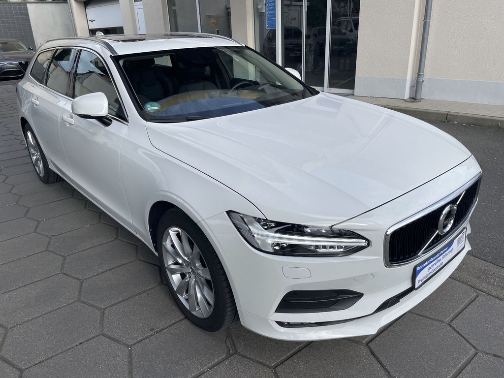 2017 Volvo V90