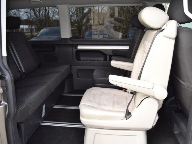 T6 Multivan 2.0 TSI EDITION/AHK/STAND-HZ/18-ZOLL