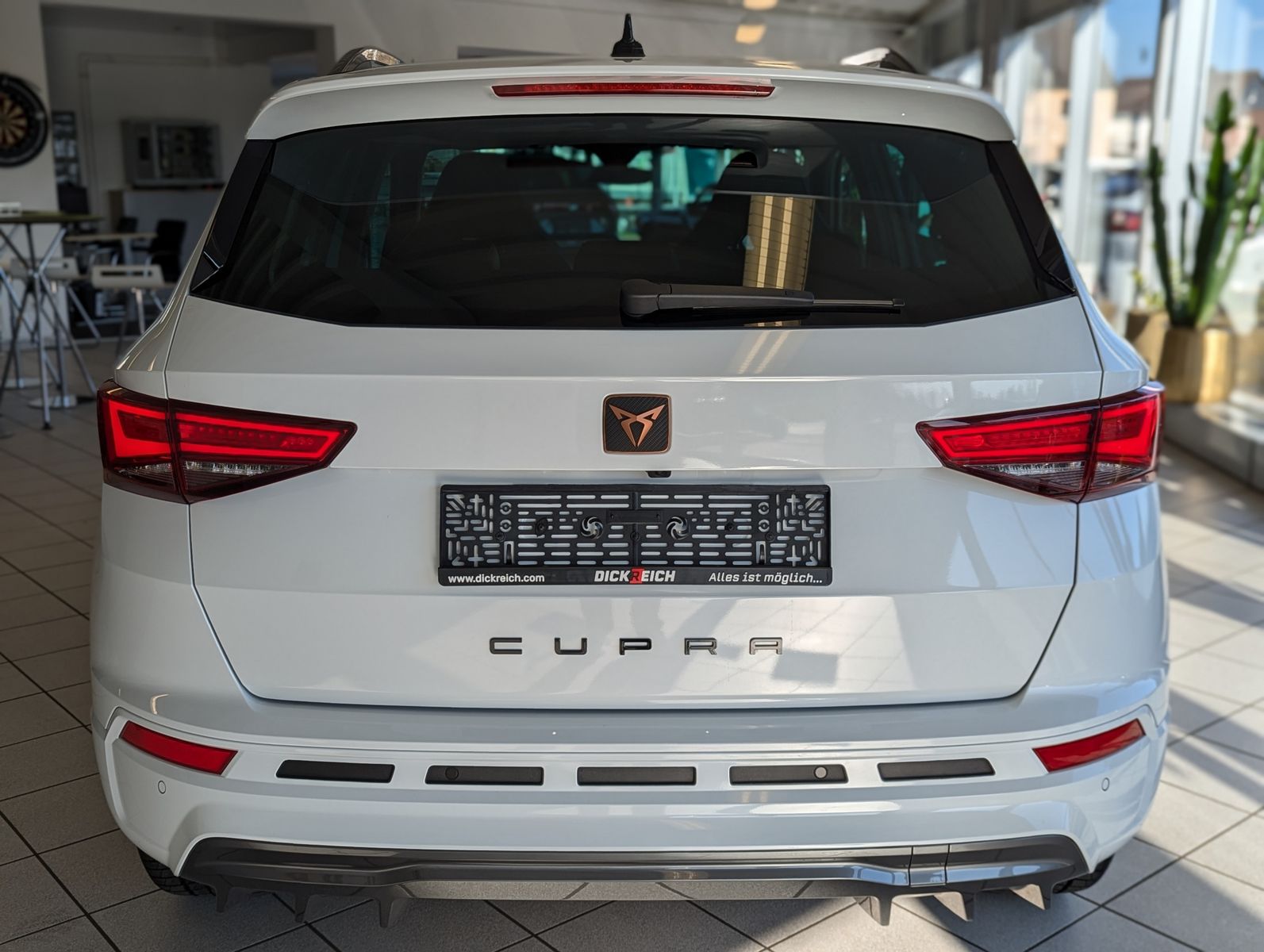 Fahrzeugabbildung CUPRA Ateca 1.5 TSI DSG ACC Winter-Paket Cam AHK 19"