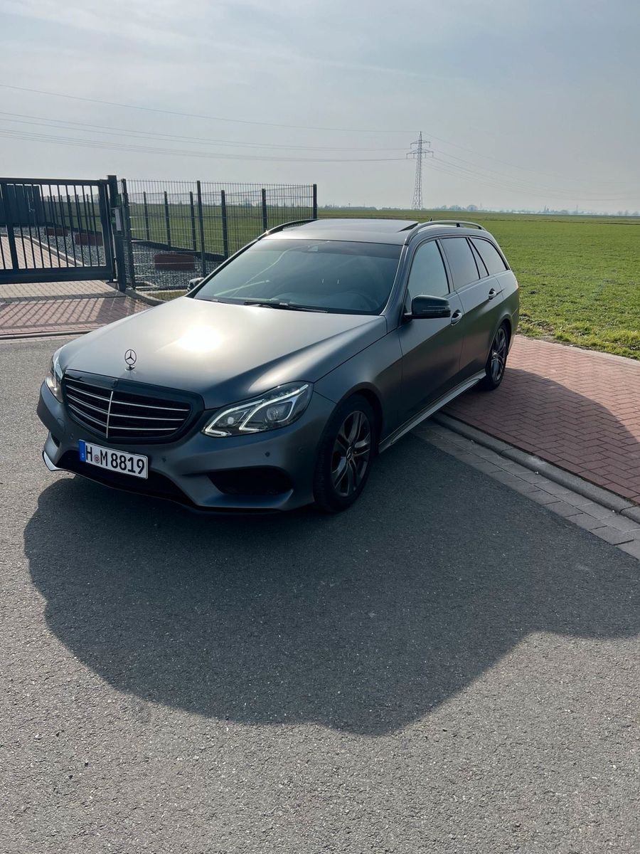 MERCEDES-BENZ Mercedes Benz E220 w212