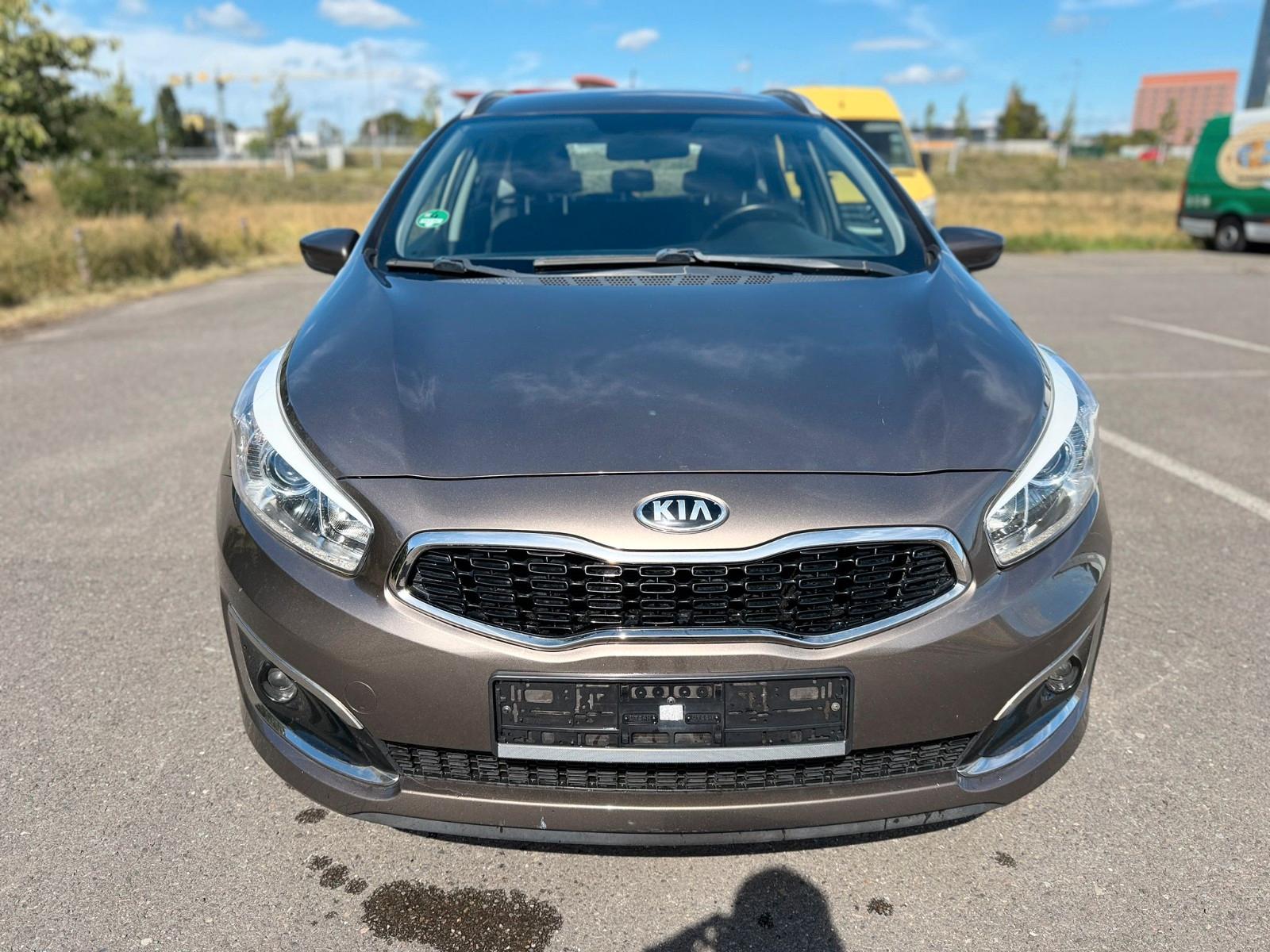 Kia Ceed Sportswagon Attract*R-Kamera*Navi*PDC*