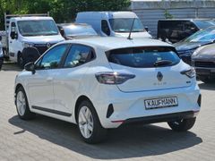 Fahrzeugabbildung Clio V Evolution 1.6 E-TECH Hybrid 145 EU6e, Rüc