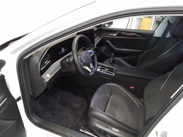 Volkswagen Passat Variant - Bild 5