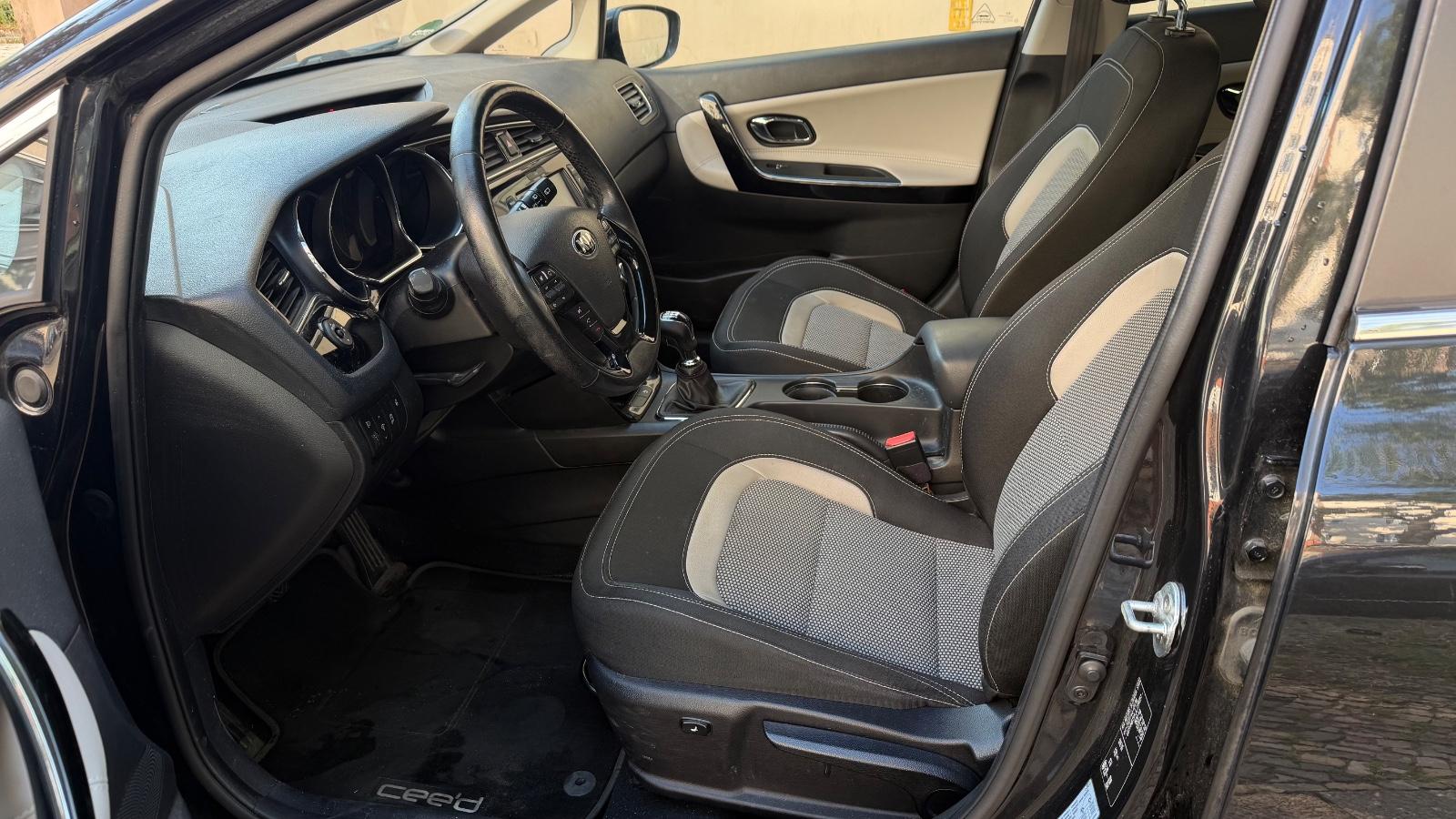 Kia cee'd Sportswagon 1.6 GDI Platinum Edition