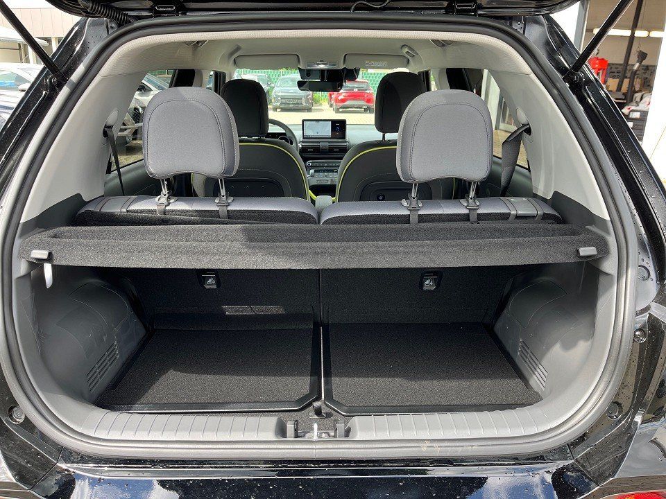 Fahrzeugabbildung Hyundai INSTER 49kWh CROSS Effizienz