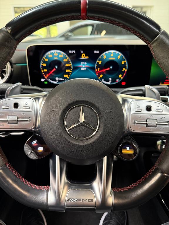 Mercedes-Benz CLA 45 AMG