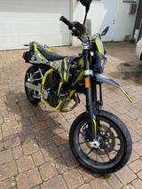 SWM SM 125 R - SWM MOTORRAD
